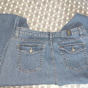 Aura by Wrangler size 14 jeans.